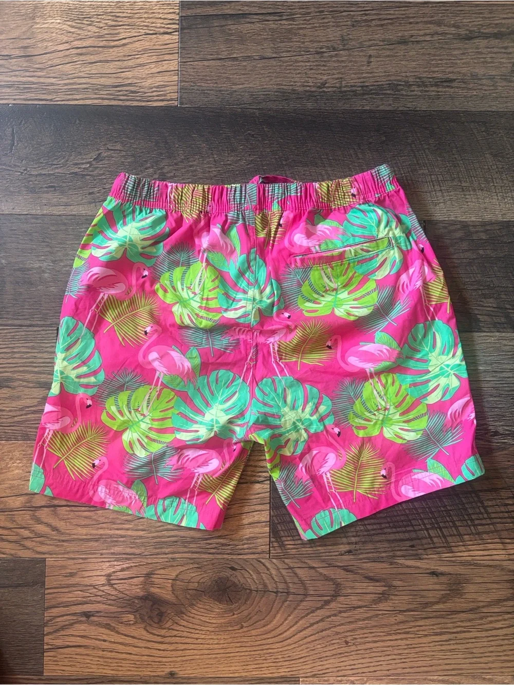 Massive Apparel Pink Tropical Flamingo Men's Elastic Waist Shorts Size Medium